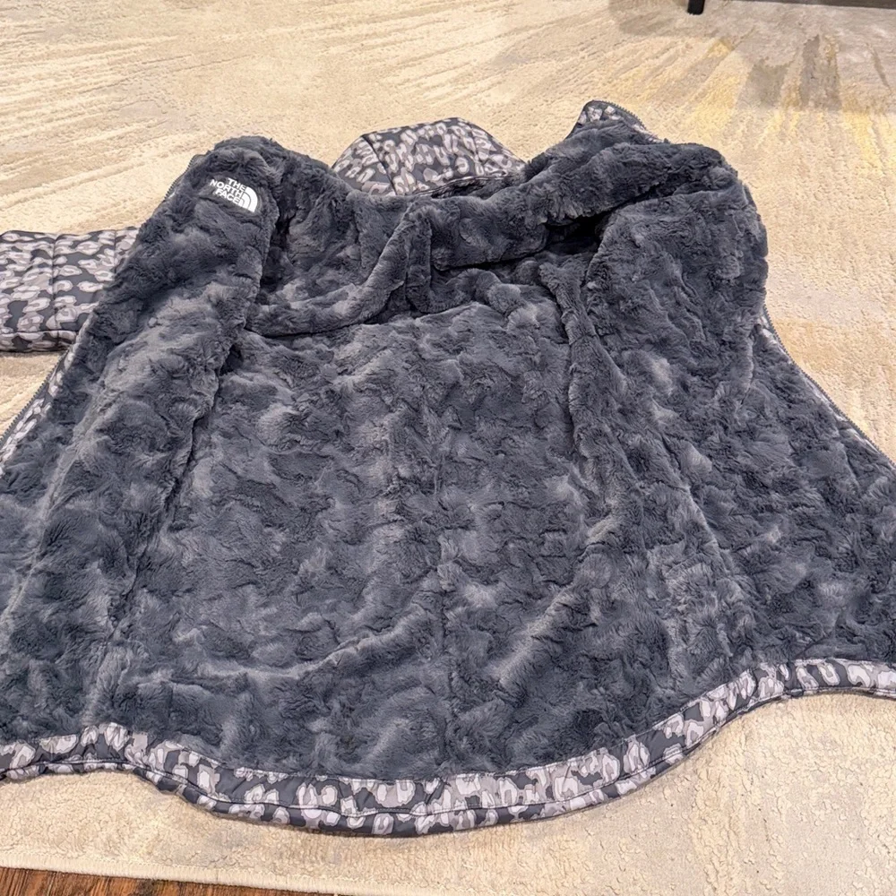 The North Face Girls Reversible Mossbud Leopard Fur Lined Winter jacket size L‎